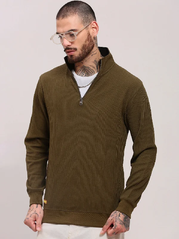 New Arrival Men Olive Solid Sweater