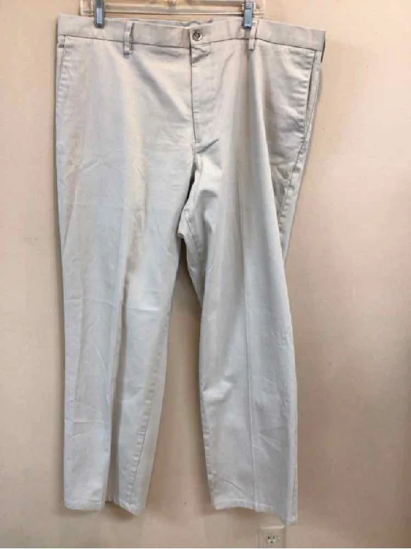 SIZE 42 DOCKERS Men's PANTS