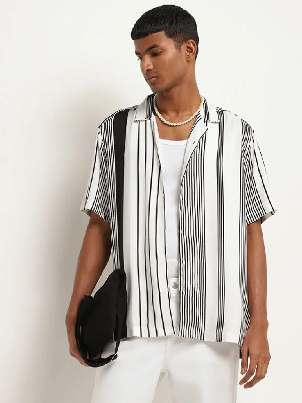 Nuon White Relaxed Fit Striped Shirt