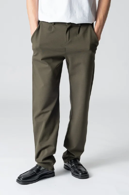 Weekend Savings Bonanza Performance Pants Wide - Army Green