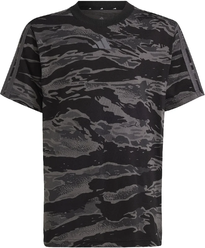 Junior's Seasonal Essentials Camo T-Shirt