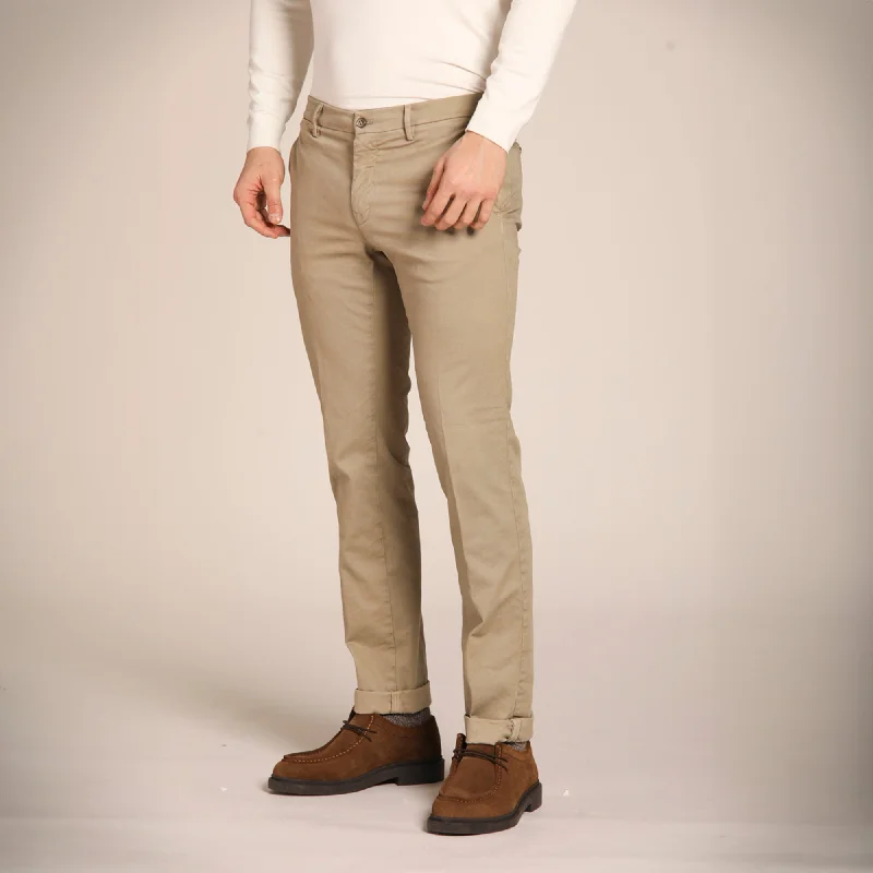 Overstock Clearance Caramel Twill Stretch Slim Fit Chino - Mason's