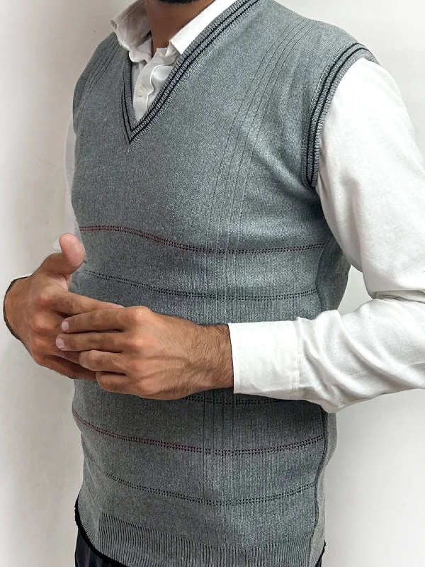 Best Bargains Grey Sleeveless Sweater for Men MSW32