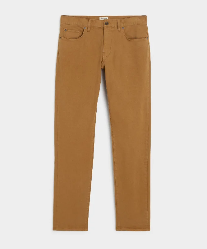 Weekend Deals That Dazzle Slim Fit 5-Pocket Chino in Leather Brown