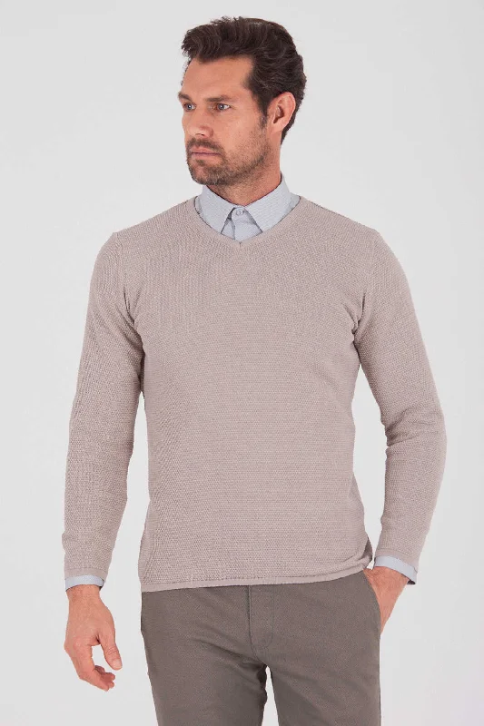 One-DAY Sale Slim Fit Plain Cotton Blend Khaki V-Neck Sweater, Beige