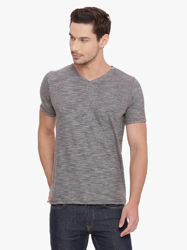 Muscle Fit V Neck T Shirt