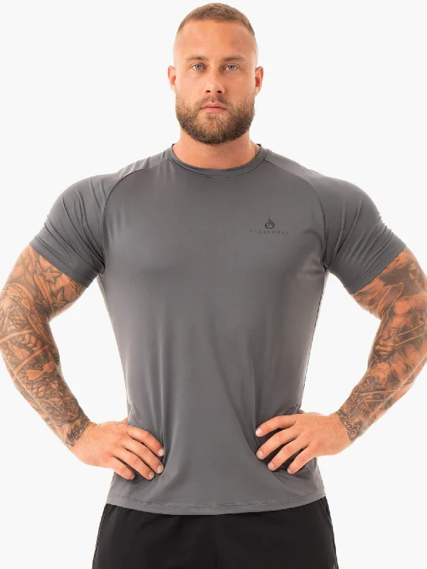 Time-Limited Offer Breeze T-Shirt - Charcoal