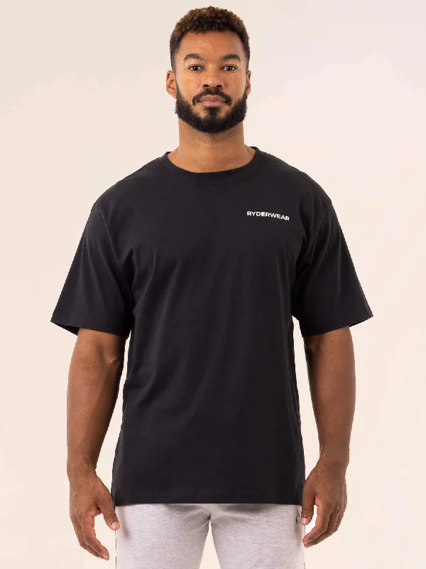 Midnight Sale Industry Oversized T-Shirt - Black