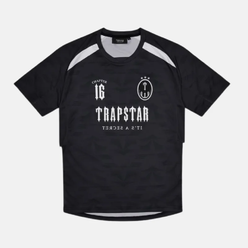 Weekend Bargains to Indulge In Trapstar X Clavish Chapter 16 Irongate Football Jersey - Black